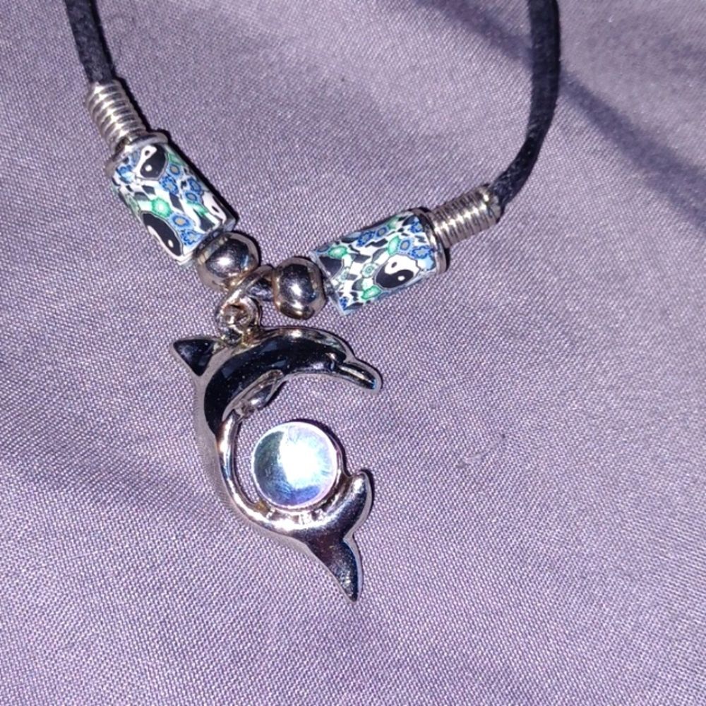 Womans  Mood,Changer  Emblem Dolphin Necklace On Beaded Black Cord Necklace